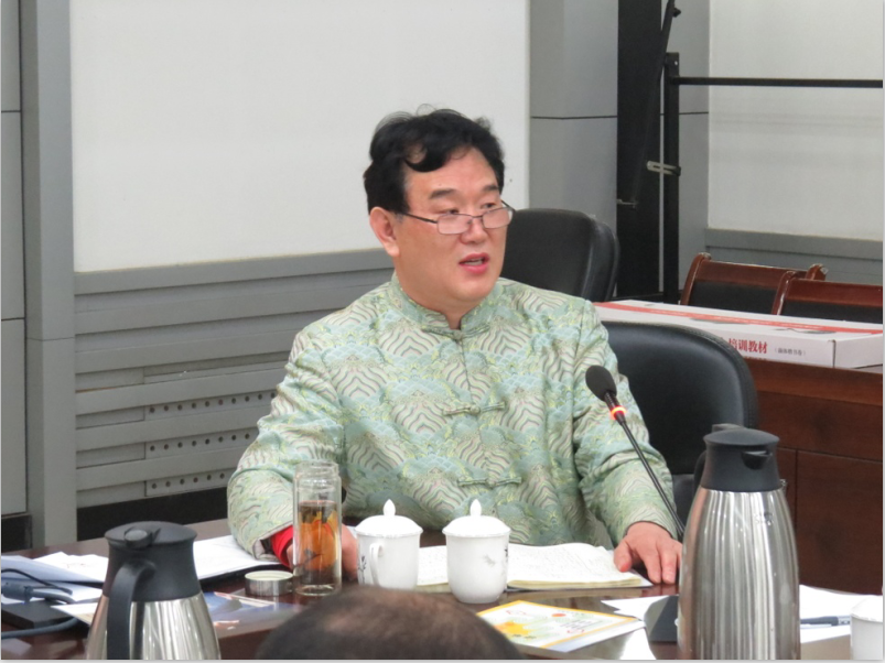 下基层 接地气 为民众 下基层 接地气 为民众