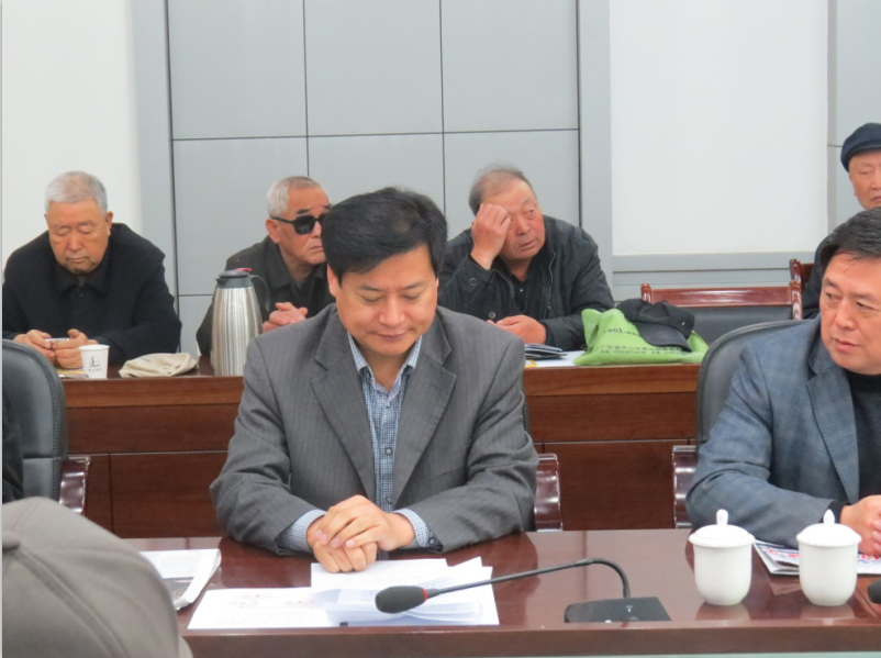 下基层 接地气 为民众 下基层 接地气 为民众