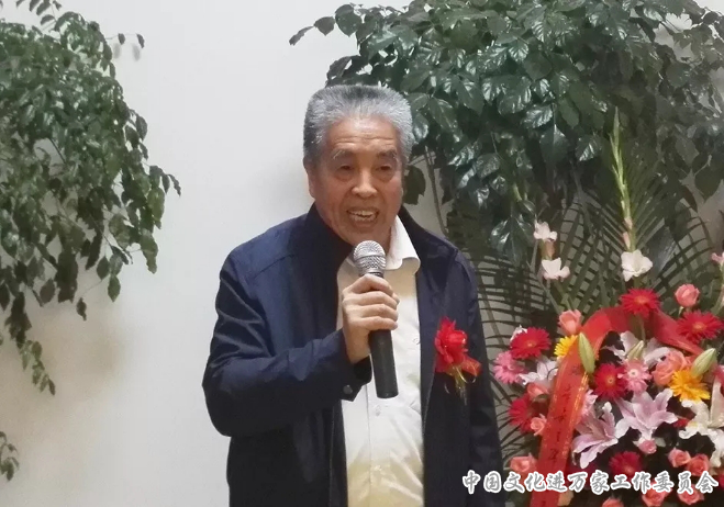 鷨ִ鷨չ