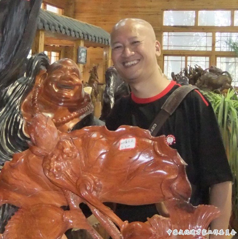 庆祝建国七十周年重点推荐优秀艺术家一一刘小章老师 庆祝建国七十周年重点推荐优秀艺术家一一刘小章老师