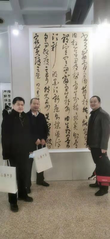 门头沟书法家协会市区分会组织部分会员参观北京书法篆刻精品展 门头沟书法家协会市区分会组织部分会员参观北京书法篆刻精品展